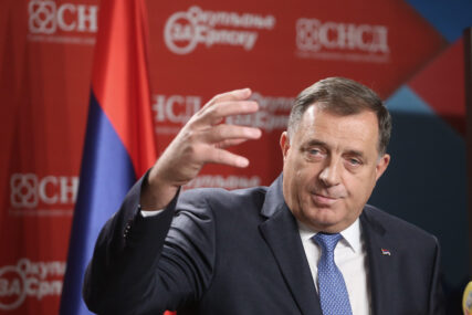 “UMORAN SAM OD SVEGA” Dodik poručio da Srpska sa antipatriotskom opozicijom ne bi trajala ni šest mjeseci