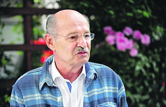 "NE ZNAM ŠTA BIH VIŠE REKAO O SVOM STANJU" Mustafa Nadarević se snažno borio sa kancerom pluća