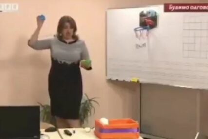 "UPS, JA PROMAŠILA" Simpatična učiteljica iz Prijedora ponovo POSTALA HIT na društvenim mrežama (VIDEO)