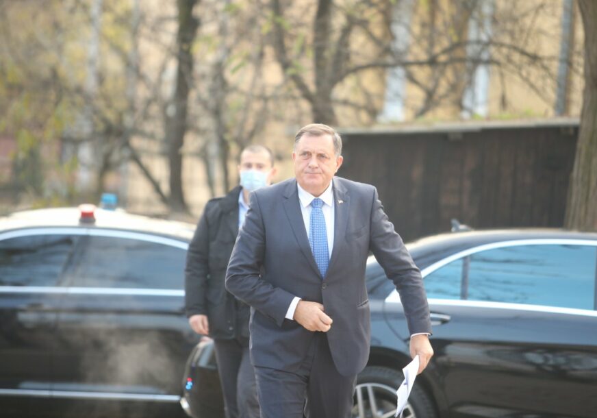 "POBJEDOM SRPSKE LISTE DO RAVNOPRAVNOSTI" Dodik obećao nastavak pomoći Srbima u Mostaru