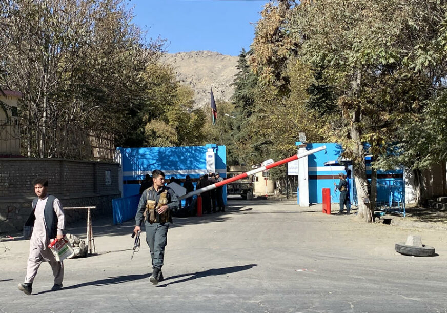META JE BIO VOJNI KAMION Eksplozija kod ruske ambasade u Kabulu
