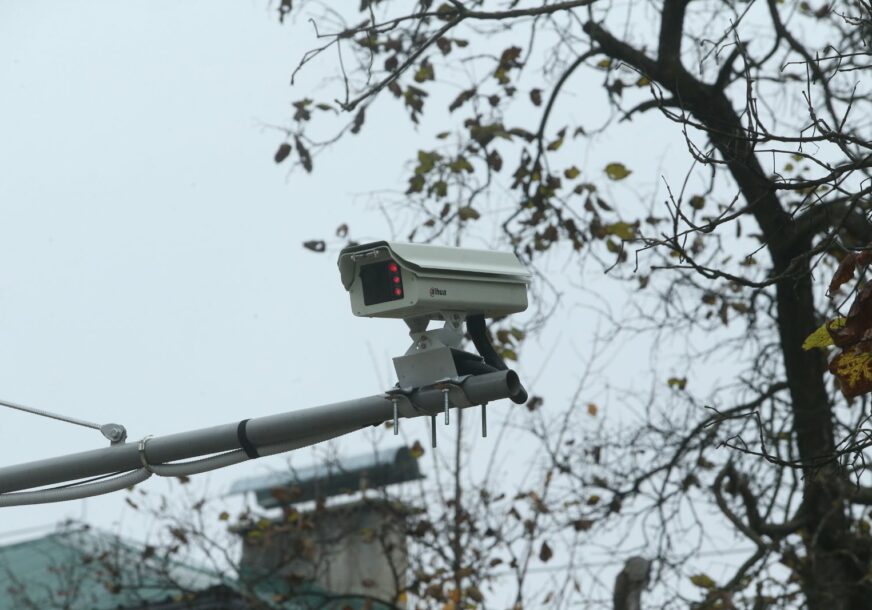 Nove kamere zabilježile kazni KOLIKO POLICIJA ZA DEVET GODINA: Pljušte prekršaji zbog ISTEKLIH REGISTRACIJA