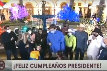 PREDSJEDNIK VENECUELE TESTIRAO MASKU Pokušao da ugasi svjećice na rođendanskoj torti (VIDEO)