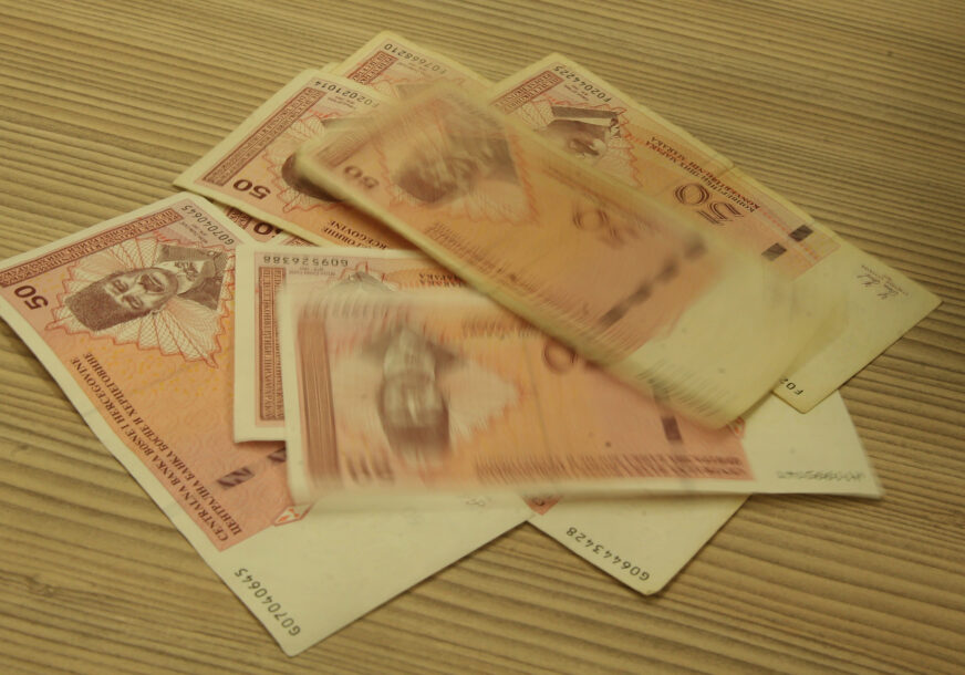 Opljačkana prodavnica u Modriči: Lopovi ukrali novac