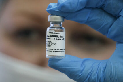 IZNOS ZA DVIJE DOZE Utvrđena maksimalna cijena vakcine Sputnjik V
