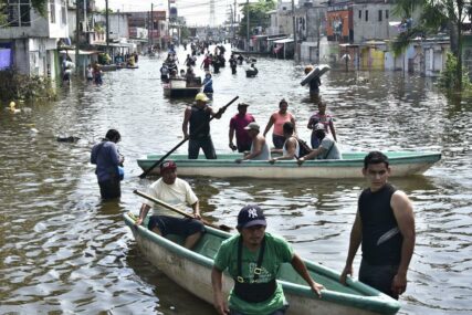 OŠTEĆEN JEDAN OD NAJVEĆIH CENTARA ZA TESTIRANJE NA KORONU Oluja Eta potopila čitave četvrti, evakuisano oko 25.000 LJUDI