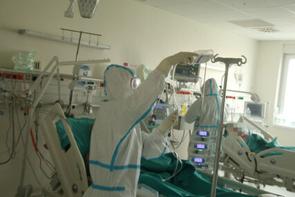 Na respiratoru 13 osoba: U Bijeljini u kovid bolnicama 75 pacijenata, većina nije vakcinisana