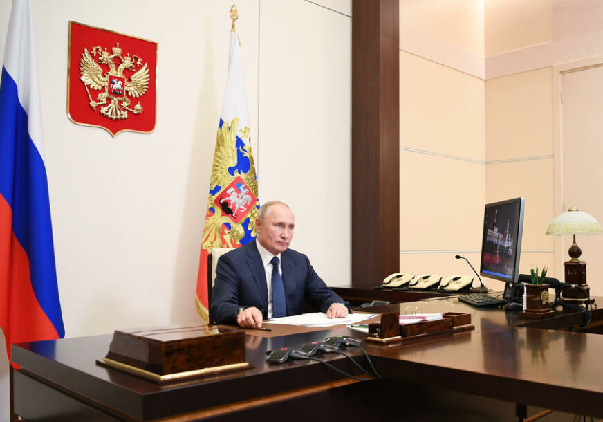 PORUKA NA SAMITU BRIKS Putin: Borba protiv korone mora biti IZNAD POLITIKE