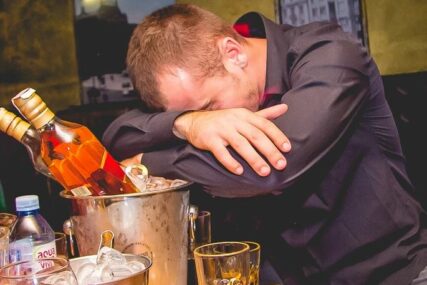 Koliko piju građani u BiH: CIA objavila listu zemalja prema godišnjoj potrošnji čistog alkohola