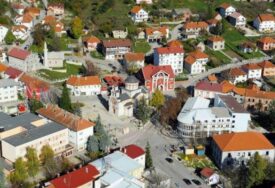 (FOTO) GACKO TUGUJE ZA GORDANOM (16) Ovo je tinejdžerka koja je stradala u nesreći, nije joj bilo spasa