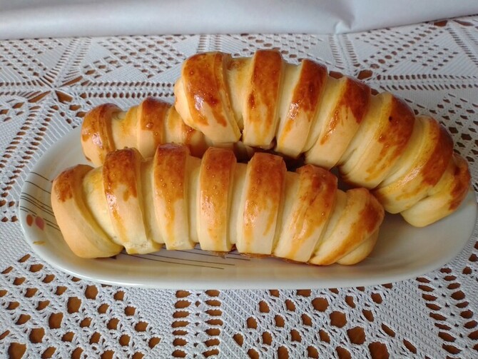 KAO IZ PEKARE Recept za mirisne i sočne domaće kifle