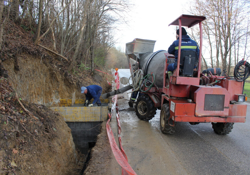 GRADIŠKA NE ODMARA Pri kraju izgradnja vodovoda u Gašnici i Orahovi