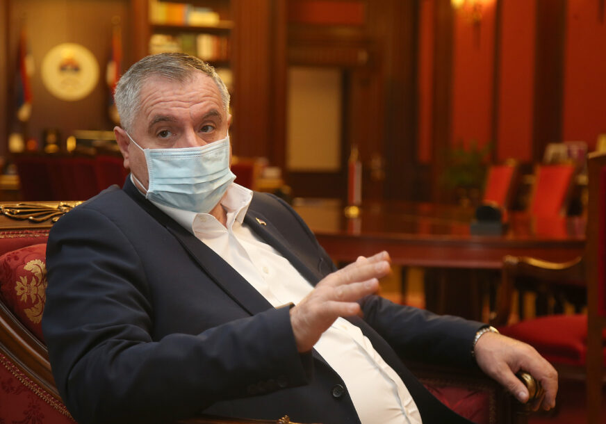 Višković traži HITNU ISTRAGU i odgovornost zbog propalih vakcina u Prijedoru