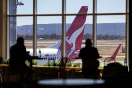 ČEKAJU POMOĆ OD 15 MILIJARDI DOLARA Aviokompanije planiraju vraćanje radnika s prinudnih odmora