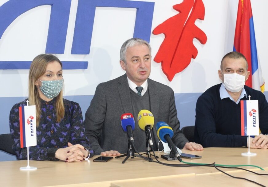 „IZBORE U DOBOJU TREBA PONOVITI“ Borenović poručio nadležnima da procesuiraju odgovorne za IZBORNU MANIPULACIJU