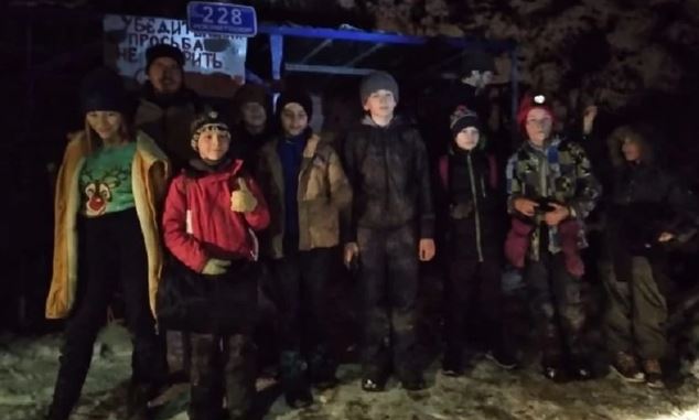 "OSJEĆAJU SE DOBRO" Pronađena djeca nestala u pećini kod Moskve