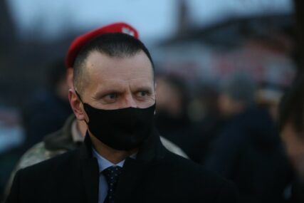 URUČENE ZAHVALNICE Lukač: Hrabri policajci pokazali humanost i profesionalizam (FOTO)