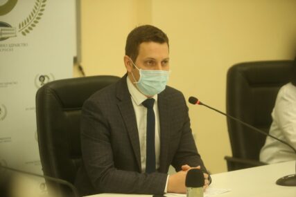 SPAS OD KORONA VIRUSA Zeljković: Zeleno svjetlo za rusku vakcinu tek nakon provjere