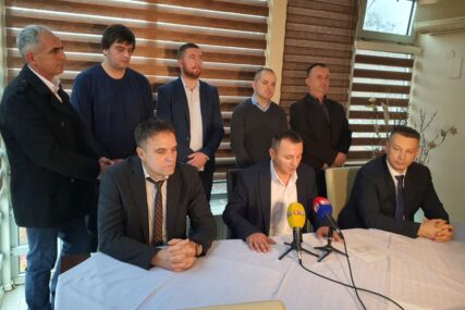 ZAJEDNIČKO DJELOVANJE Ujedinjena Srpska, SDS, SP, DNS i NDP potpisali KOALICIONI SPORAZUM