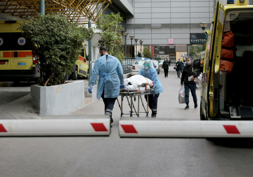 Korona u Grčkoj: Za jedan dan umrle 22 osobe, registrovano još 1.327 novozaraženih