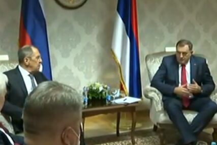 "OHR TREBA ZATVORITI" Dodik telefonski razgovarao sa Lavrovom