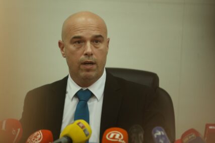 "INSTITUCIONALNO SAMOUBISTVO VSTS" Tegeltija nakon podnošenja ostavke o potezima članova Savjeta