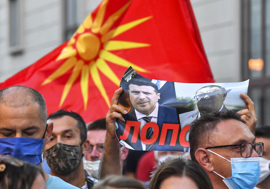“PRODAVANJE ISTORIJE” Protesti u Skoplju zbog izjave Zaeva, TRAŽI SE OSTAVKA