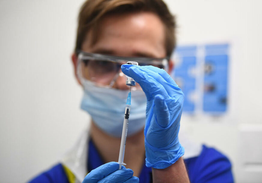 ODOBRENA U PETAK Fajzerove vakcine stigle na prvih 55 lokacija u SAD