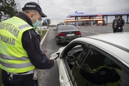 MORTUS PIJAN ZA VOLANOM Policija zaustavila vozača (45) sa 3,83 promila alkohola u krvi