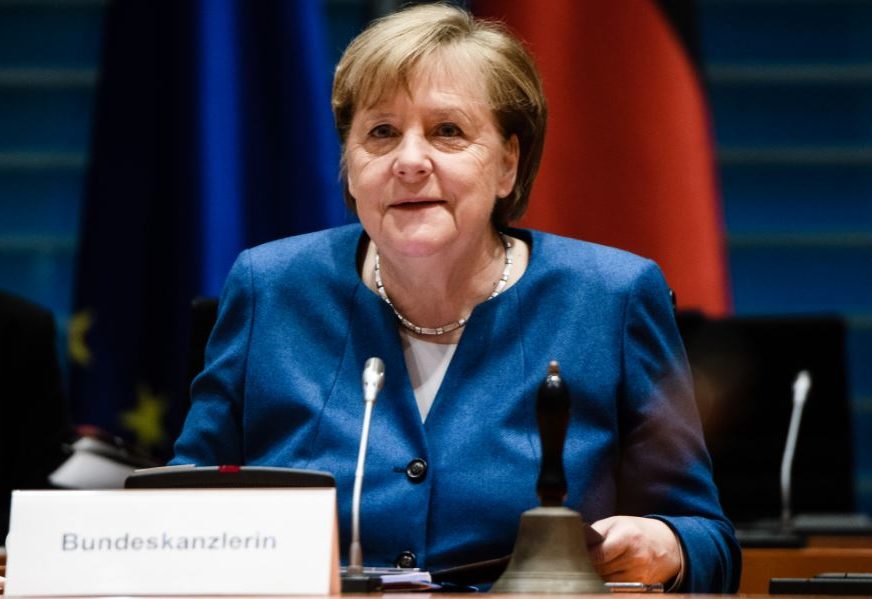 “SLOBODA MIŠLJENJA OD ELEMENTARNOG ZNAČAJA"  Merkel smatra da je "problematično" uklanjanje Trampovog naloga