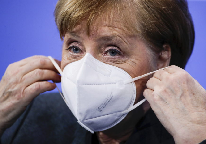 Merkelova jasna: Njemačka spremna za sankcije Rusiji, stav o gasovodu nepromijenjen