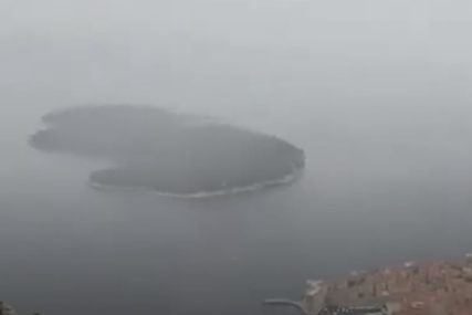 ZABIJELILA SE OSTRVA Snijeg pao i u Dubrovniku (VIDEO)