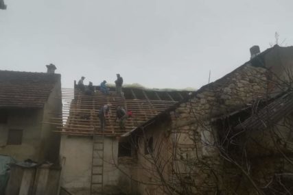 Ovo je sramota i za EU: Na Baniji poslije zemljotresa nije izgrađena ni jedna kuća