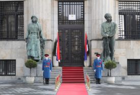 TRKA ZA VRH SRPSKE Među kandidatima bivši potpredsjednici, poslanici, političari i poznati privrednici