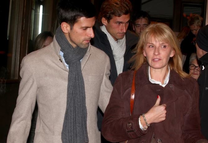 "VOLIM TE, MAMA" Novak Đoković emotivnom porukom čestitao rođendan Dijani (FOTO)