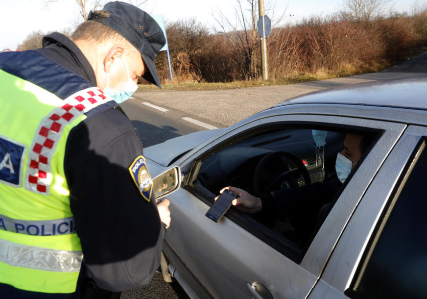 Pijan i drogiran za volanom: Policija uhapsila vozača koji divljao cestom 115 kilometar na čas