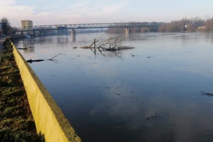 Rijeka Sava izlila se u Zagrebu "Radi se na mjerama odbrane od poplava"