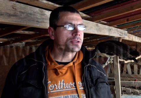 Život sa 300 ŽIVOTINJA U DVORIŠTU: Vladan kod kuće ima pravi mali zoo vrt i tu ne planira da stane (VIDEO)
