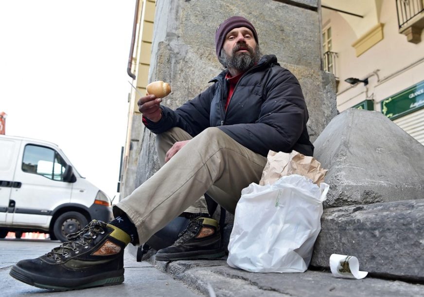 “On je odlučio da NESTANE ZAUVIJEK” Beskućnik pronađen mrtav, imao 100.000 evra u banci