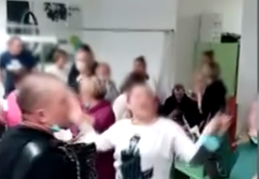 Osvanuo snimak žurke u bolnici: Piju, plešu i pjevaju svi BEZ MASKI (VIDEO)