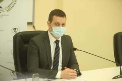 Zeljković o početku imunizacije u Srpskoj: Vakcinu protiv korone će u petak primiti tridesetak zaposlenih u UKC