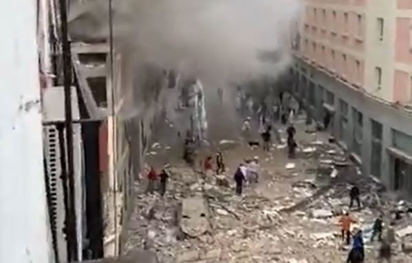 STRAŠNA EKSPLOZIJA U MADRIDU Jedna zgrada uništena, sumnja se na gas (VIDEO)