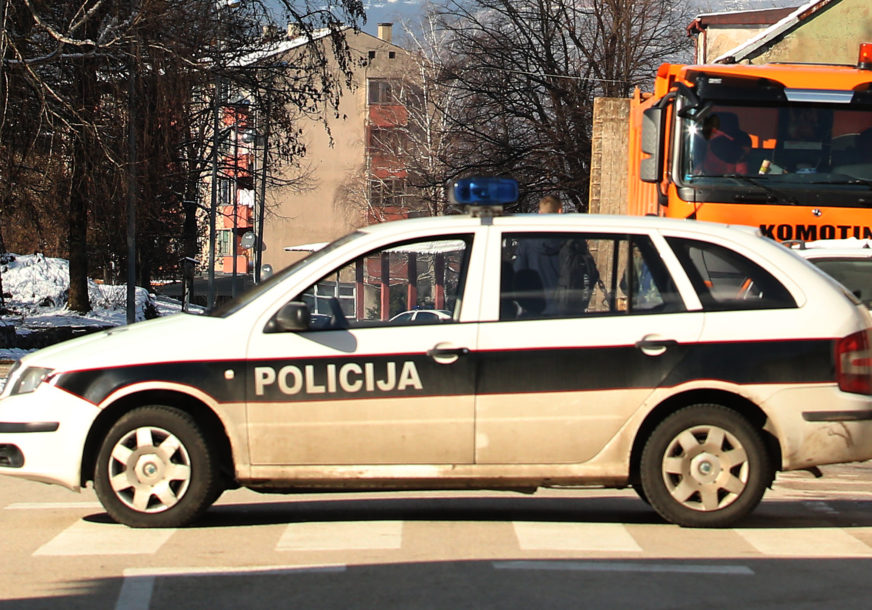 Sudarila se dva teretna vozila: Saobraćajna nesreća na putu Zenica-Žepče