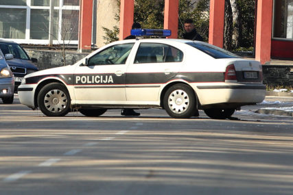 Policija obavila uviđaj: U Sarajevu sinoć izgorio automobil u vlasništvu savjetnika federalnog premijera Fadila Novalića