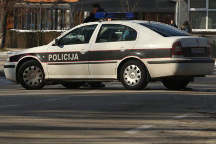 Bjegunac odranije poznat sarajevskoj policiji: Uhapšen muškarac koji je bježao u ukradenom vozilu