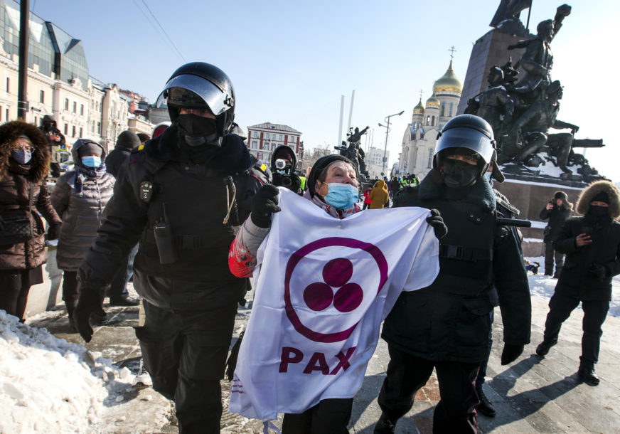 PROTESTI U RUSIJI Okupili se demonstranti na dalekom istoku, odmah uslijedilo i HAPŠENJE