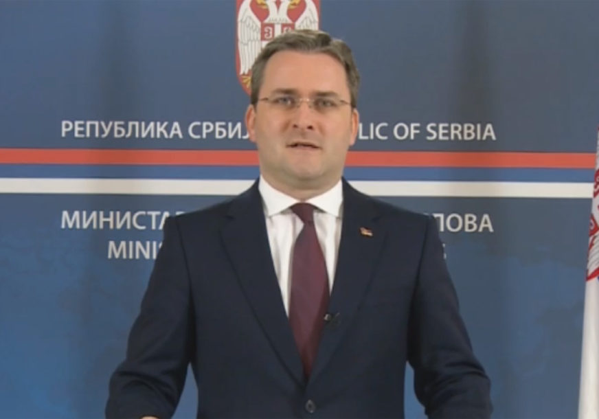 Selaković osudio prijetnje predsjedniku Srbije "Vučić smeta mnogima, nadležni da reaguju"