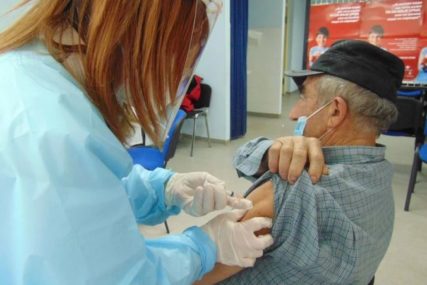 Najviše vakcinisanih građana u regionu: Srbija druga u Evropi po stopi vakcinacije, prva  po stopi revakcinacije
