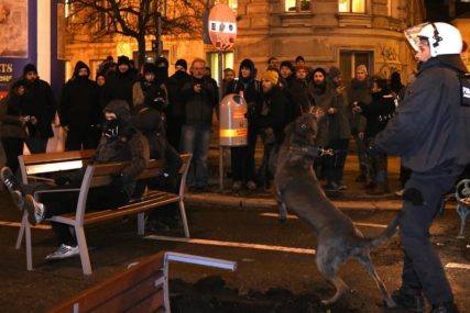 MEĐU NJIMA I NEONACISTI Veliki protest anti-koronaša u Beču