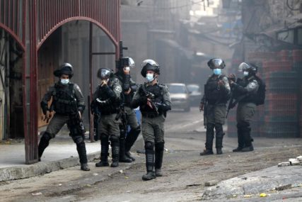 ZBOG EPIDEMIOLOŠKIH MJERA Sukob demonstranata i policije u Izraelu